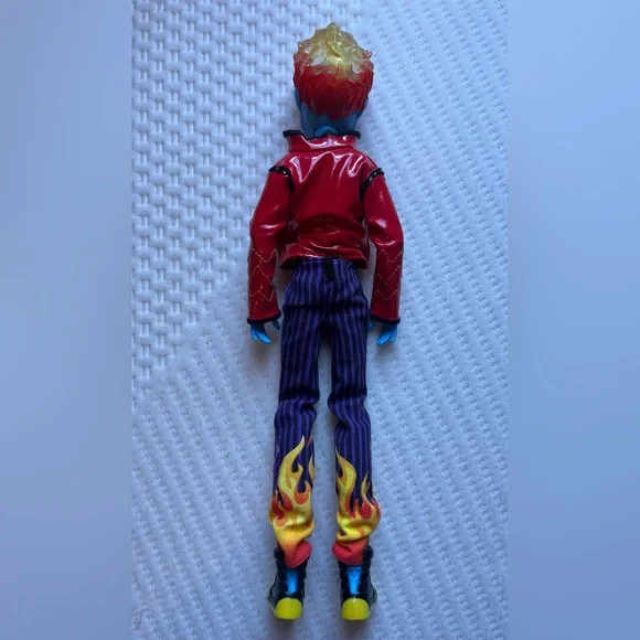 Monster High Heath Burns Doll - Picture 2 of 2